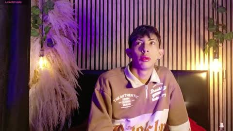 Ayano Aishi online show from April 11, 12:09 pm