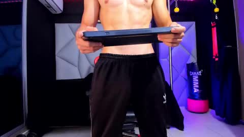 Ayden Miller online show from February 19, 1:28 pm