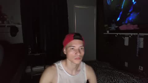 azell19 online show from January 5, 11:01 pm