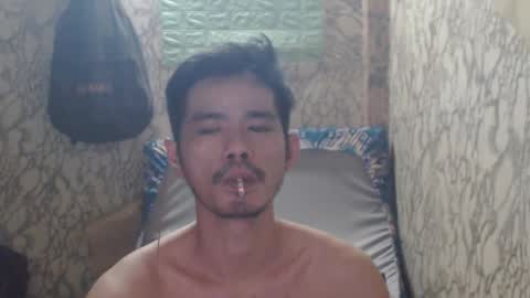 Snapshot of azn_philip chatting on January 14, 7:27 am Philip online show from January 14, 7:27 am