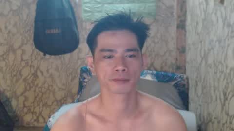 Philip online show from December 3, 6:25 pm