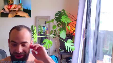 b1gbanana online show from March 12, 6:00 pm