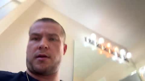 b70294 online show from May 21, 11:42 pm