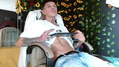 OF GxoXabs online show from December 16, 1:43 pm