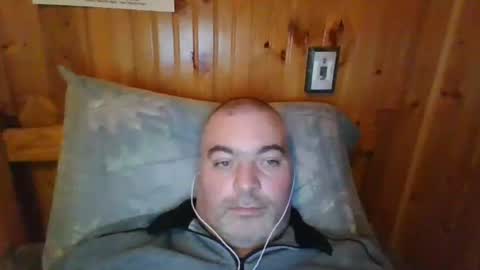 Darren online show from January 8, 8:50 pm