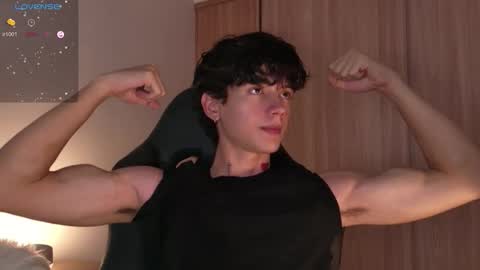 Snapshot of badboy_one chatting on October 1, 8:57 pm jhojan online show from October 1, 8:57 pm