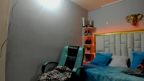 JUAN online show from June 2, 11:44 am