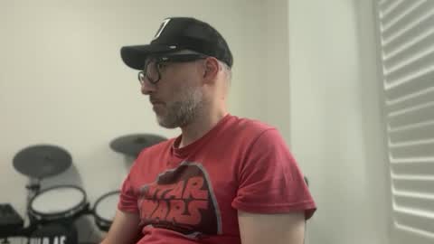 RockHardDrummer online show from April 18, 7:58 pm