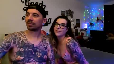 Couple of Bad Rabbits online show from December 13, 2:54 am