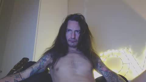 Bailey online show from March 6, 1:02 am