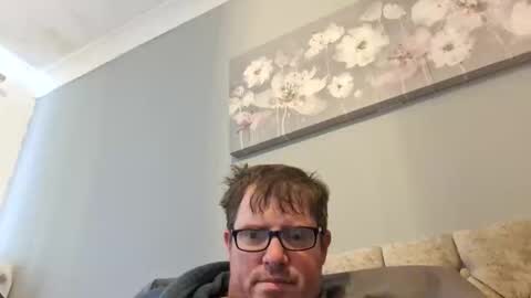 Snapshot of baker_big_boy chatting on October 18, 11:15 am baker_big_boy online show from October 18, 11:15 am