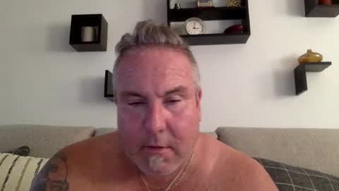 banana5289 online show from July 13, 8:00 pm