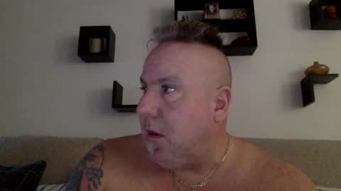 banana5289 online show from February 9, 9:19 pm