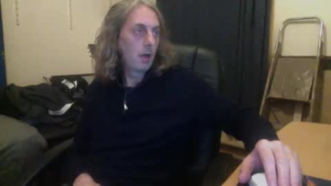 bangintoleather online show from November 1, 3:21 am