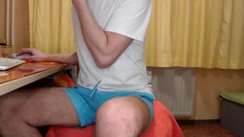       online show from December 6, 7:34 pm