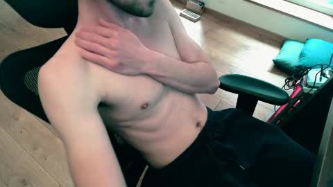 banzak online show from April 13, 10:27 am