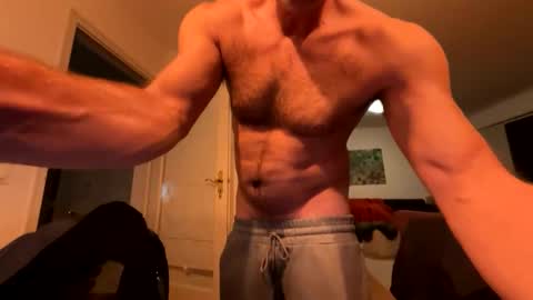 Barbatructruc online show from November 8, 1:53 am