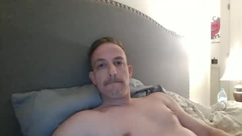 babtboy2121 online show from March 11, 2:07 am