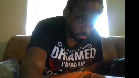 rocker n queen online show from December 4, 6:37 pm