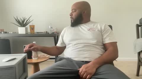 Zaddy online show from November 17, 5:05 pm