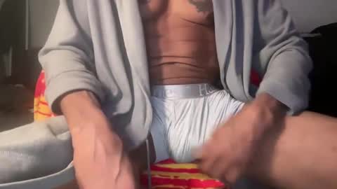 BBCKCCHIEF6902 online show from December 3, 11:46 pm