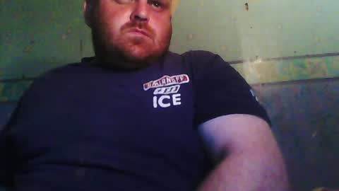 beanwright26 online show from July 15, 8:37 pm