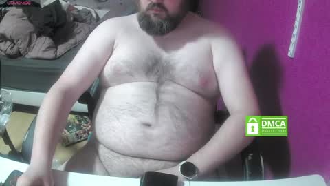 bear282667 online show from April 11, 6:55 pm