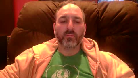 beardedambition online show from April 17, 1:08 am