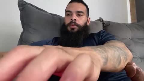 Min online show from April 1, 1:41 pm