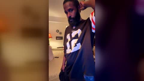 bearmeat4you online show from April 21, 4:40 am