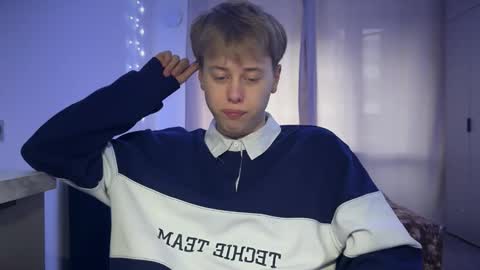 beeb0y online show from October 8, 3:05 pm