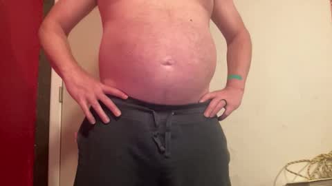 beelove2025 online show from November 17, 5:10 am