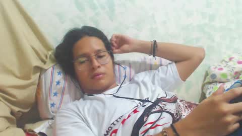 Alex online show from December 20, 9:17 pm