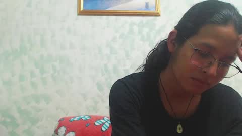 Alex online show from December 18, 4:31 am