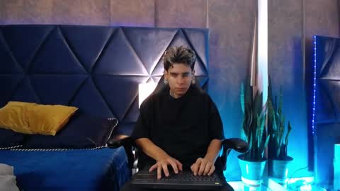 bel_sebu online show from April 9, 8:48 pm