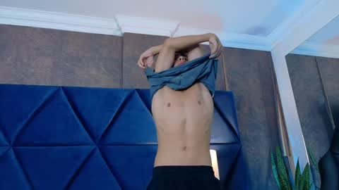 bel_sebu online show from April 3, 10:06 pm