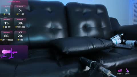 Snapshot of belami_blake chatting on March 6, 7:32 pm belami_blake online show from March 6, 7:32 pm