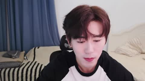 Ben online show from April 17, 3:58 pm