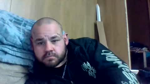 Snapshot of benbolt323 chatting on November 1, 6:45 pm benbolt323 online show from November 1, 6:45 pm