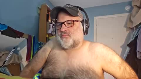 Bendavewill online show from December 21, 12:20 am