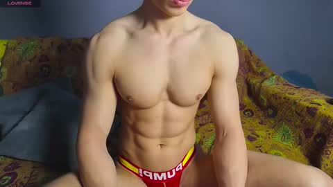 benjaminkarl02 online show from September 15, 12:17 pm