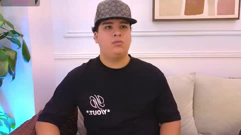 bennett_alejoo online show from June 1, 7:58 pm