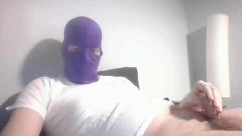 bennybueno online show from March 2, 5:08 am