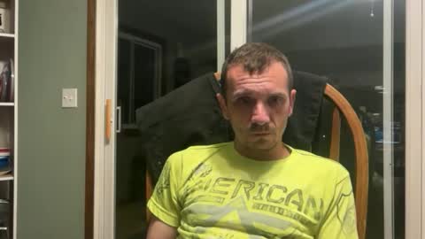 benny and innocentvixon online show from April 17, 2:03 am