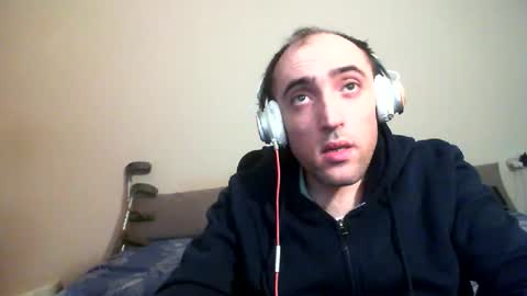 bentish online show from March 15, 6:03 pm