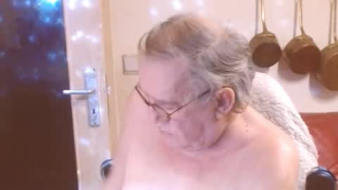 jean online show from February 5, 7:10 pm