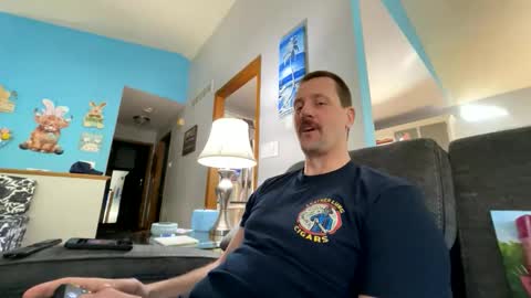 bestfriend123456 online show from March 8, 3:38 pm