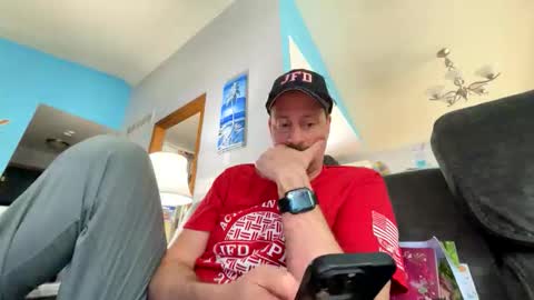 bestfriend123456 online show from March 20, 5:06 pm