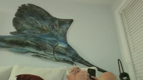 bestshot1951 online show from March 20, 1:09 am