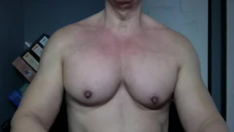 Snapshot of bgdkmuscleguy chatting on October 20, 4:55 pm BGDKMUSCLEGUY - SELECTED BY CHATURBATE AS A TOP BROADCASTER FOR 2023 online show from October 20, 4:55 pm